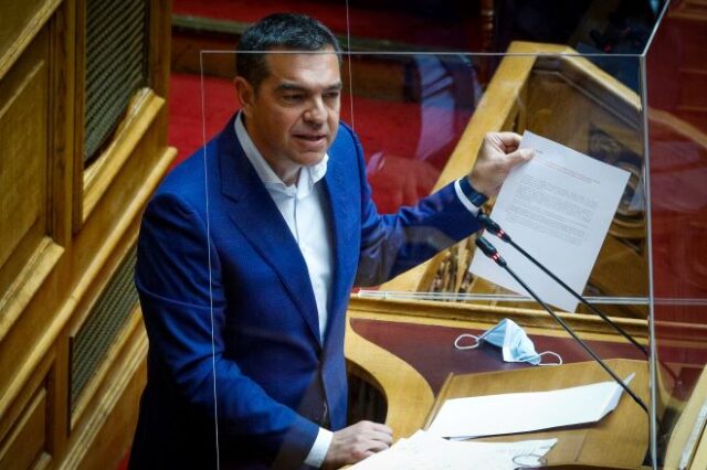 LIVE Εικόνα: Παρέμβαση Τσίπρα στη Βουλή για ακρίβεια και κλιματικό νόμο