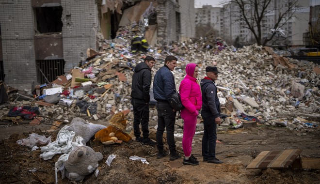 Πόλεμος στην Ουκρανία: “Διαγράφουν το Σεβεροντόνετσκ από προσώπου γης”