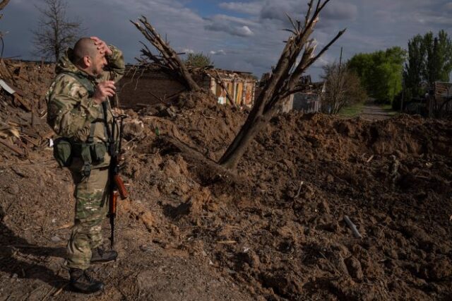 Πόλεμος στην Ουκρανία: Αυξάνεται ο αριθμός των νεκρών αμάχων – “Κόλαση” το Ντονμπάς