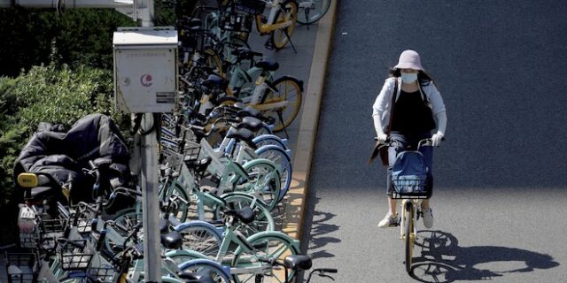 Σαγκάη: Ούτε ένα αυτοκίνητο δεν πουλήθηκε τον προηγούμενο μήνα λόγω του σκληρού lockdown