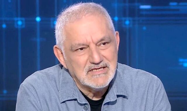 Πορτοκάλογλου: “Τότε σκέφτηκα να τα παρατήσω” – Πώς γράφτηκε το τραγούδι “Τα καράβια μου καίω”