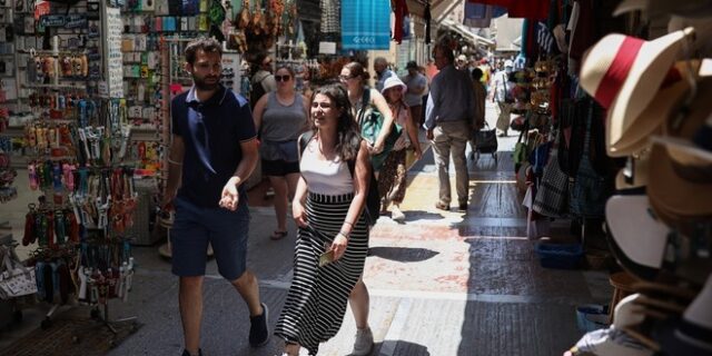Κορονοϊός: 2.501 νέα κρούσματα σήμερα στην Ελλάδα – 10 νεκροί και 119 διασωληνωμένοι
