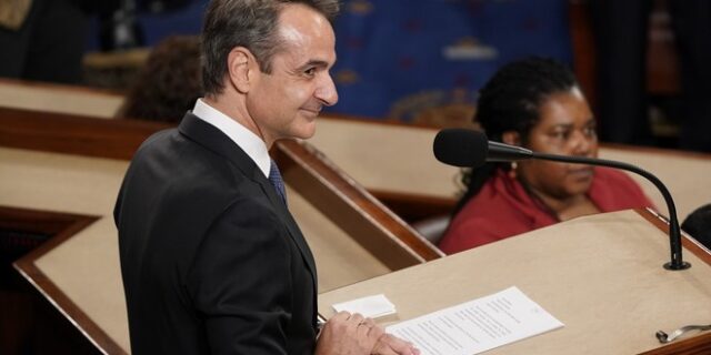 Μητσοτάκης: “Κόμβος φυσικού αερίου η Ελλάδα – Η ανεργία μειώνεται, οι Έλληνες του εξωτερικού επιστρέφουν