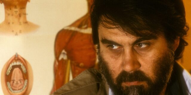 Βαγγέλης Παπαθανασίου: Η “περιπλάνησή” του σε progressive μπάντες πριν τη σόλο καριέρα