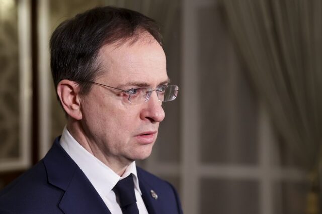 Ρωσία: Δηλώνει έτοιμη να ξαναρχίσει τις ειρηνευτικές συνομιλίες με την Ουκρανία
