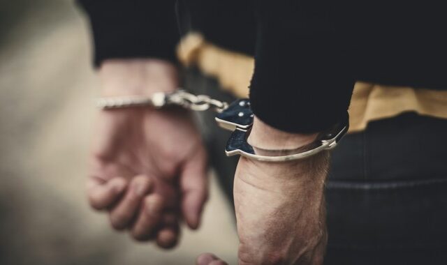 Χανιά: Συνελήφθη 27χρονος για τη δολοφονία αστέγου που βρέθηκε απανθρακωμένος