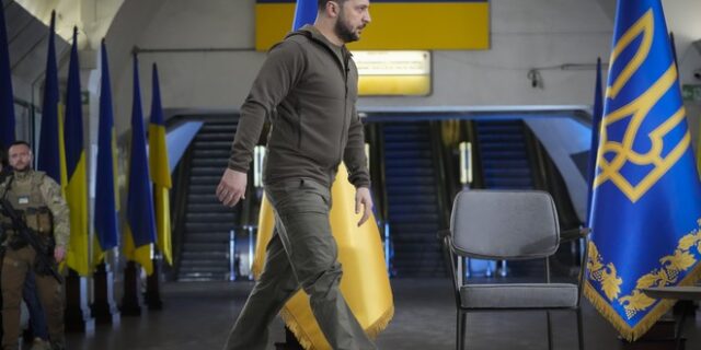 Ο Ζελένσκι θέλει επιστροφή στο status-quo της 23ης Φεβρουαρίου αφήνοντας οριστικά την Κριμαία