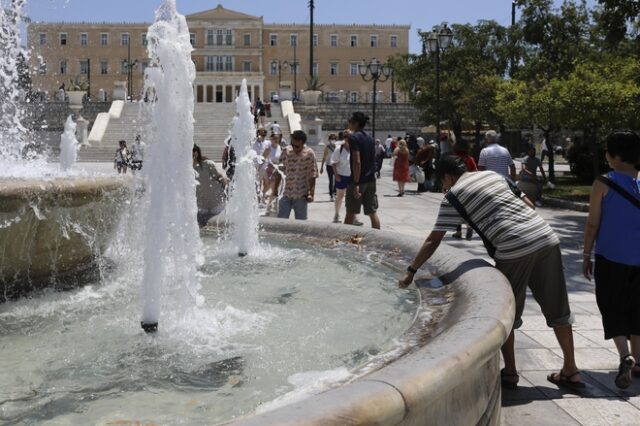 Έκτακτο Δελτίο ΕΜΥ: Έρχεται καύσωνας με 40άρια – Πού και πότε θα χτυπήσει “κόκκινο” ο υδράργυρος