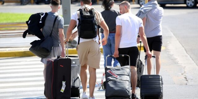 Τουρισμός στην Κρήτη: Ιούλιος 2019 VS Ιούλιος 2022 – Η ακτινογραφία ενός “καυτού” μήνα