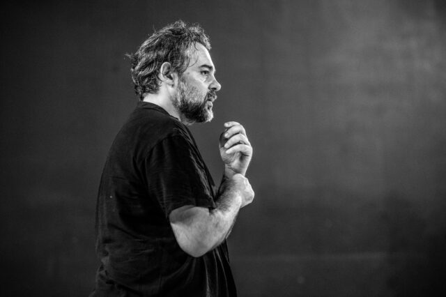 Αργύρης Ξάφης: “Υπάρχουν συμβάσεις για το αρχαίο δράμα που δε συμφωνώ και δε θα ακολουθήσω”