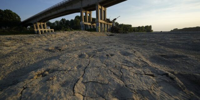 Δυσοίωνες προβλέψεις από Γκουτέρες – Μέχρι τα μέσα του αιώνα, τα 3/4 των ανθρώπων μπορεί να ζουν με ξηρασία