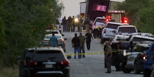 Φρίκη στο Τέξας: 46 μετανάστες βρέθηκαν νεκροί μέσα σε φορτηγό – Πέθαναν από τη ζέστη