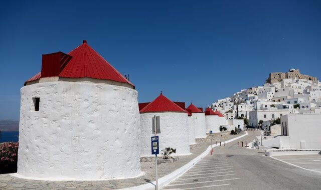 Αστυπάλαια: Θανατηφόρο τροχαίο με μία νεκρή και τρεις τραυματίες