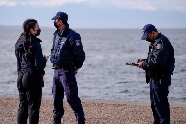 Πόρτο Ράφτη: Άγρια συμπλοκή νεαρών σε πάρτι στην Ερωτοσπηλιά – Μαχαιριές και δύο τραυματίες