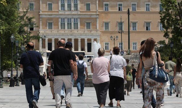 ΕΛΣΤΑΤ – ΑΕΠ: Τα πρώτα μηνύματα του έτους και οι “αναμονές” 