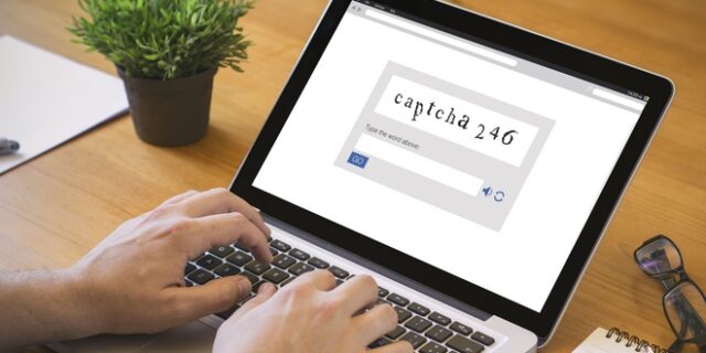 Η Apple δίνει τέλος στο αιώνιο ερώτημα που σε καλεί να αποδείξεις ότι “δεν είσαι ρομπότ”