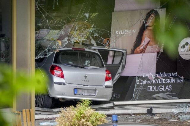 Βερολίνο: Ομολόγησε ο δράστης – Βρέθηκε σημείωμα στο αυτοκίνητο που έπεσε στο πλήθος