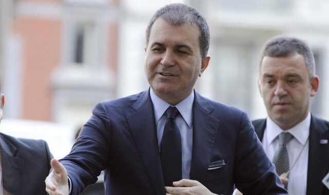 Τσελίκ κατά Ευρωκοινοβουλίου: “Θα έπρεπε να επικρίνει την Ελλάδα για το μεταναστευτικό”