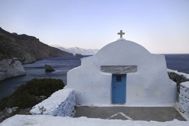 Εορτολόγιο: Ποιοι γιορτάζουν την Τρίτη 30 Μαΐου