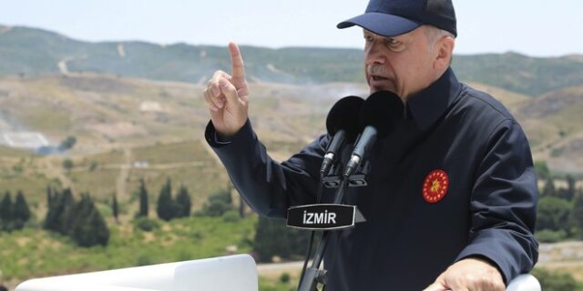 Ο Ερντογάν γαβγίζει, Μπάιντεν και Μακρόν ξέρουν ότι μπορεί και να δαγκώσει;