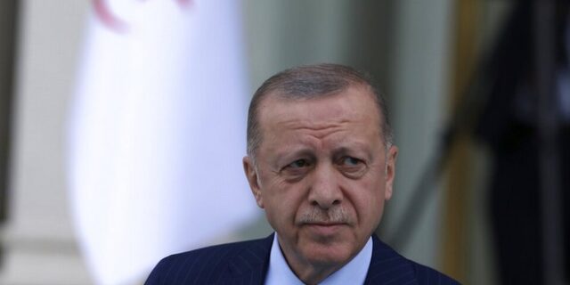 Νέα εμπρηστική δήλωση Ερντογάν: “Να αποφύγει όνειρα, πράξεις και δηλώσεις που θα μετανοιώσει η Ελλάδα”