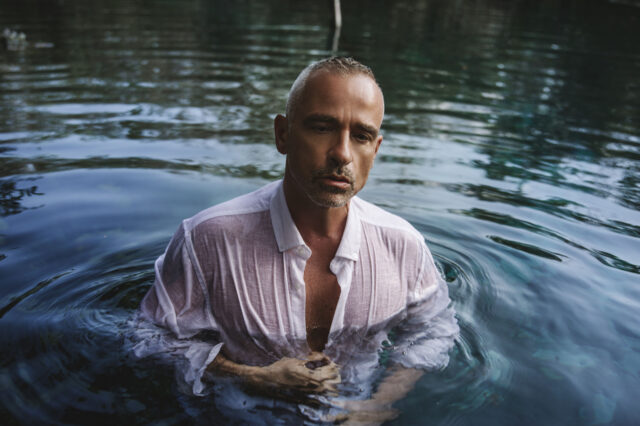 Ο Eros Ramazzotti πραγματοποιεί το όνειρό του και έρχεται στο Ηρώδειο