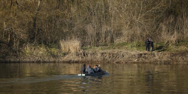 Διεθνής έρευνα: Η Eλληνική Aστυνομία εξαναγκάζει αιτούντες άσυλο να κάνουν επαναπροωθήσεις στην Τουρκία