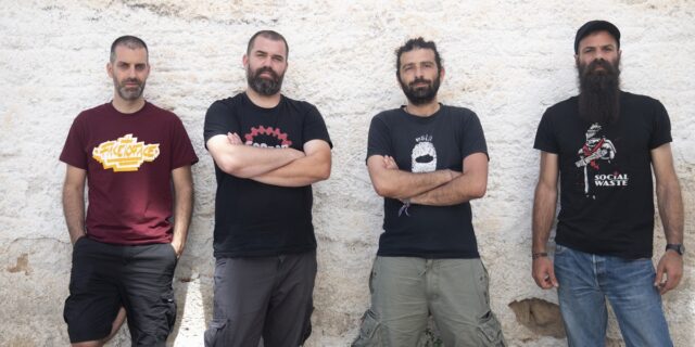 Στους Social Waste αρέσει στα κρυφά και ο Μητροπάνος