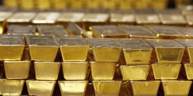 Ελβετία: Οι αρχές εξετάζουν τις εισαγωγές 3 τόνων χρυσού από τη Ρωσία