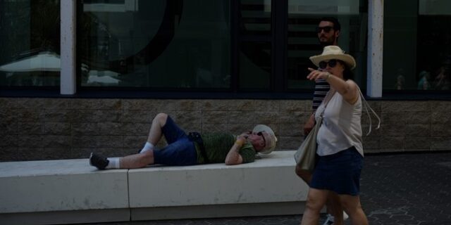 Πώς κινούνται οι ανταγωνίστριες χώρες της Ελλάδας στον τουρισμό – Δεν γεμίζει μόνο η χώρα μας τουρίστες