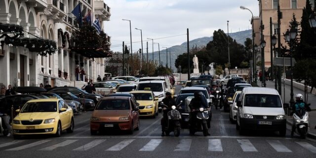 Κίνηση στους δρόμους: Μποτιλιάρισμα στον Κηφισό – LIVE ΧΑΡΤΗΣ