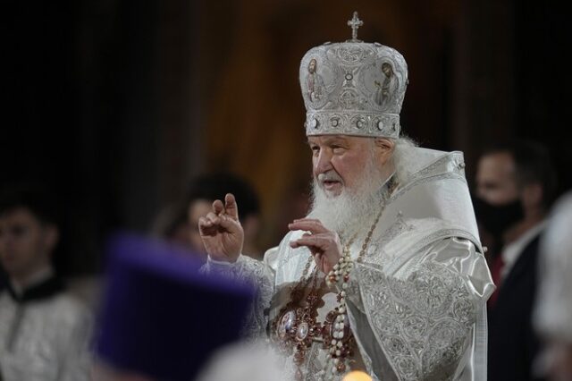 Πατριάρχης Μόσχας Κύριλλος: “Εσωτερικοί εχθροί” όσοι δεν υπηρετούν τη χώρα