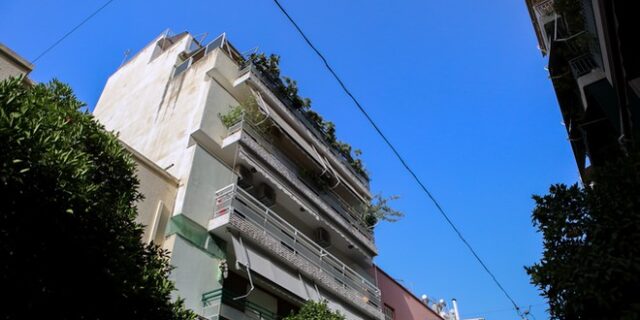 Γυναικοκτονία στο Κουκάκι: Ζήλευε παθολογικά ο δράστης