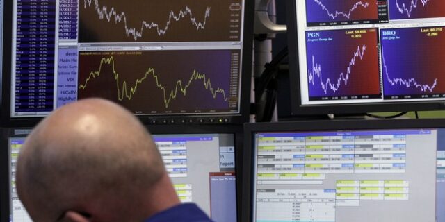 Σε ναρκοπέδιο η οικονομία – Το “μίνι κραχ”, ο πληθωριστικός πυρετός και η “ανηφόρα” των επιτοκίων