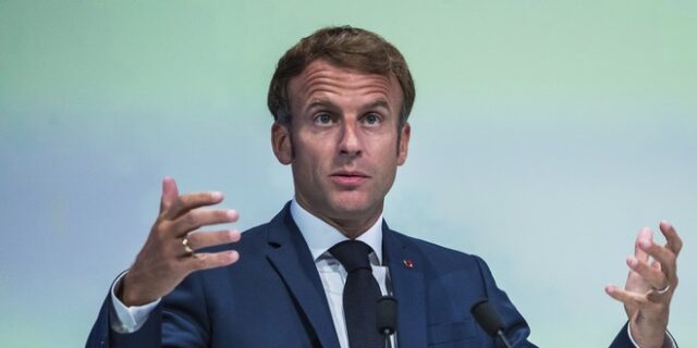 Γαλλία: Ο Μακρόν θα επανεξετάσει τη στρατιωτική παρουσία της χώρας του στην Αφρική
