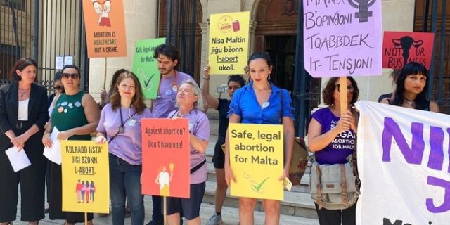 Μάλτα: Τουρίστρια ζητά να φύγει από τη χώρα – Δεν της επιτρέπουν άμβλωση ενώ κινδυνεύει η ζωή της