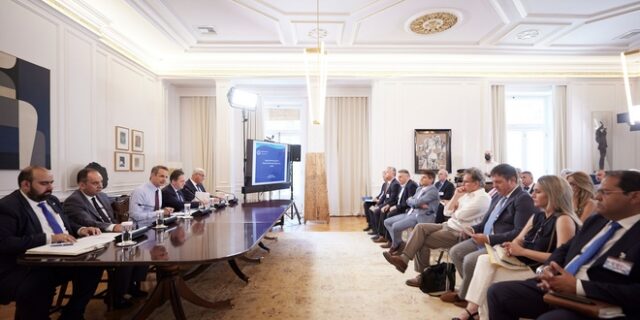 Μητσοτάκης: “Η Πολιτεία μας οφείλει να ενισχύει συνέχεια τα νησιά μας”