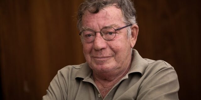 Ηλίας Νικολακόπουλος: Ο πολιτικός κόσμος αποχαιρετά τον ακαδημαϊκό