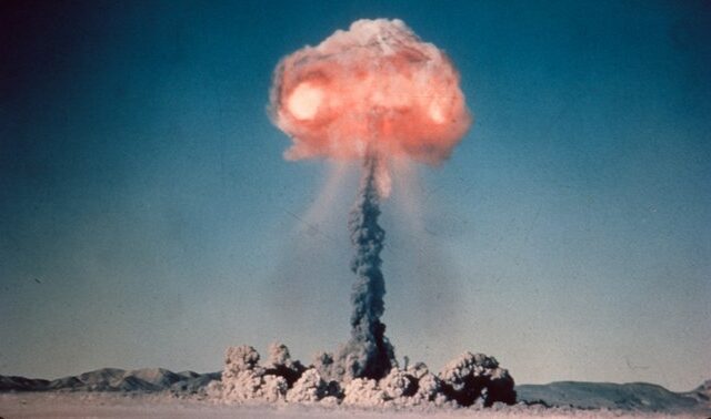 “Ο κόσμος οδεύει σε περίοδο πυρηνικού επανεξοπλισμού”