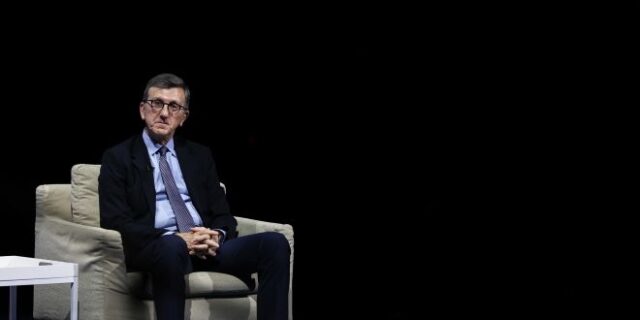 Γιατί η φιλική του κυβέρνηση δεν προστατεύει τον Πορτοσάλτε;