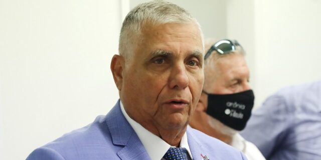 Γιώργος Τράγκας: Την εκπροσώπηση της συζύγου του αναλαμβάνει ο Θεόδωρος Μαντάς