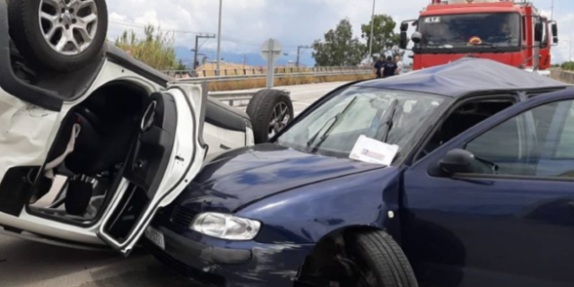 Πάτρα: Τροχαίο ατύχημα με δύο τραυματίες