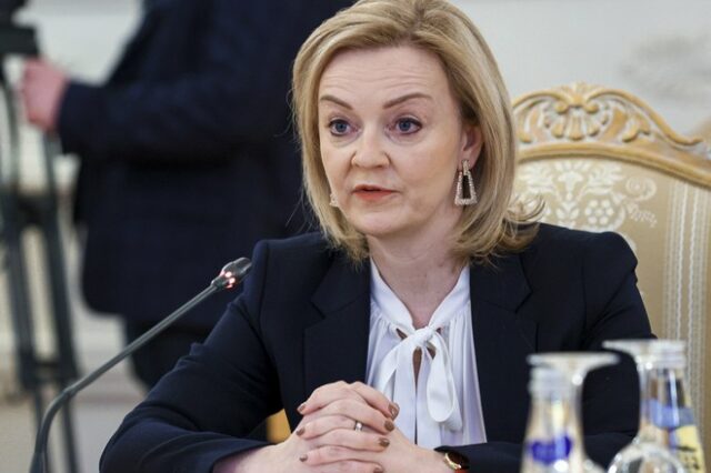 Λονδίνο: Καταδικάζει την “απόφαση – παρωδία” δικαστηρίου του Ντονέτσκ για δύο Βρετανούς
