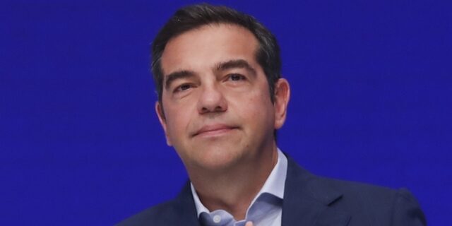 Τσίπρας για Παγκόσμια Ημέρα Προσφύγων: Στεκόμαστε απέναντι στο δόγμα της Ελλάδας – αποθήκης ψυχών