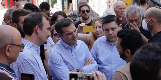 Τσίπρας: Αδύνατο να συνεχιστούν βενζίνη στα 2,5 ευρώ, πληθωρισμός 11%, μείωση εισοδήματος και συντάξεων