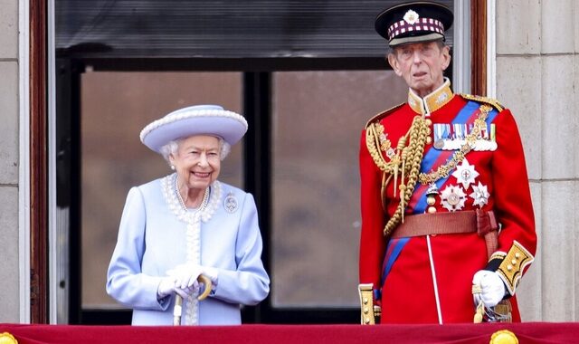 Βασίλισσα Ελισάβετ – Πλατινένιο Ιωβηλαίο: Δε θα παραστεί στις εκδηλώσεις της Παρασκευής λόγω “δυσφορίας”