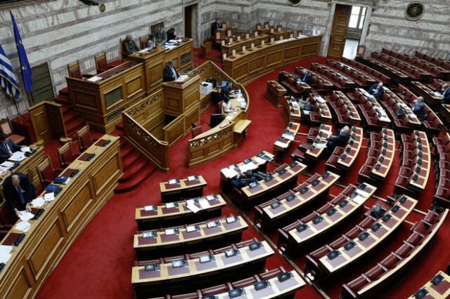 Περάσε το νομοσχέδιο για τα Ναυπηγεία Σκαραμαγκά – Σφοδρή σύγκρουση ΝΔ – ΣΥΡΙΖΑ