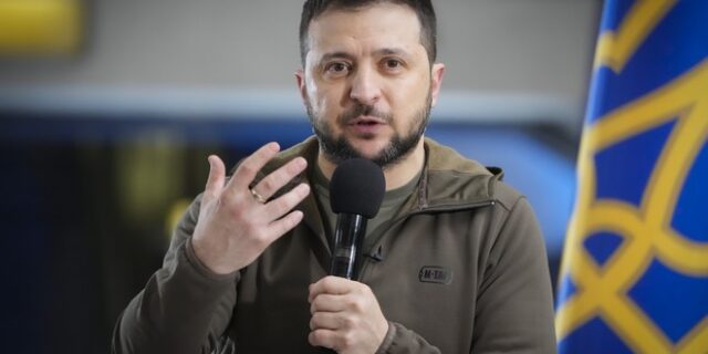 Ζελένσκι: “Η Ουκρανία θα αποκτήσει σύντομα καθεστώς χώρας υποψήφιας προς ένταξη στην ΕΕ”