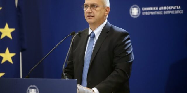 Οικονόμου: Από τη ΔΕΘ ο πρωθυπουργός θα ανακοινώσει τα νέα μέτρα στήριξης