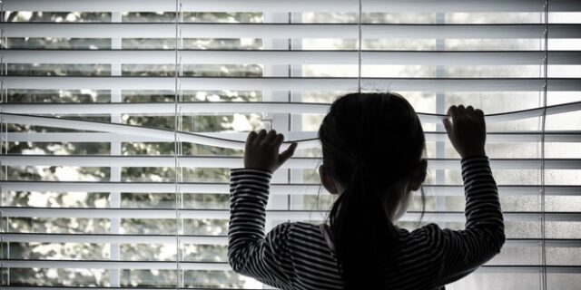 Θεσσαλονίκη: Αυτός είναι ο 35χρονος που βίαζε για 6 χρόνια την ανήλικη κόρη της συντρόφου του